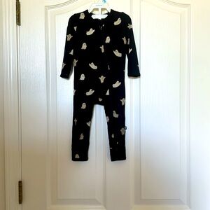 Kyte baby zippered romper in Boo